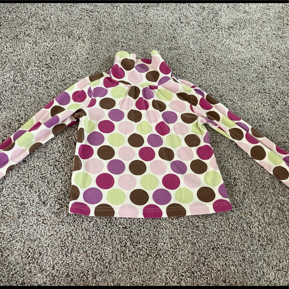 Girl’s turtleneck
